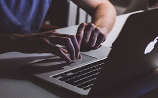 爱游戏体育-JDG选手多面手表现抢眼，jdg队员